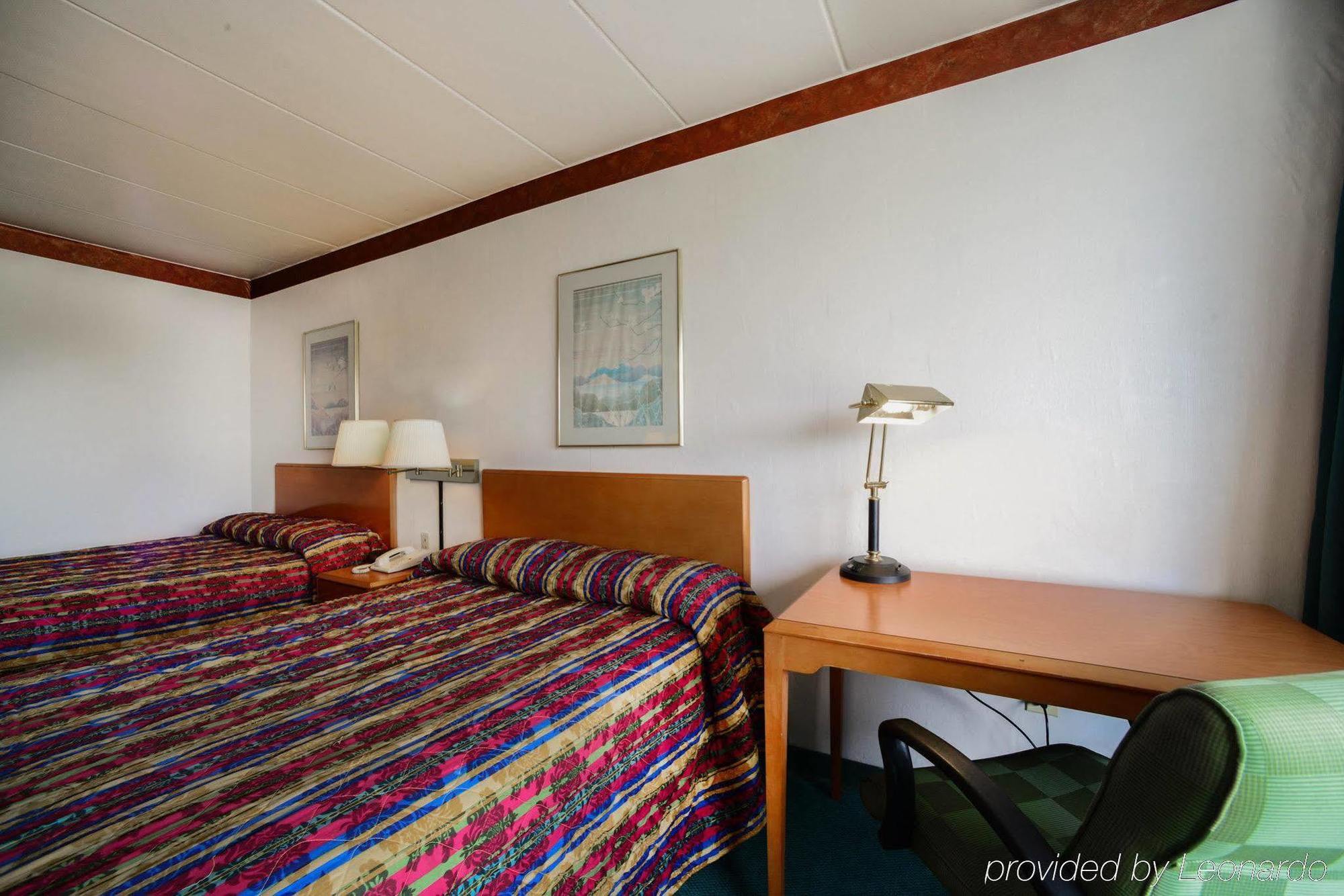 Maryville Inn Экстерьер фото